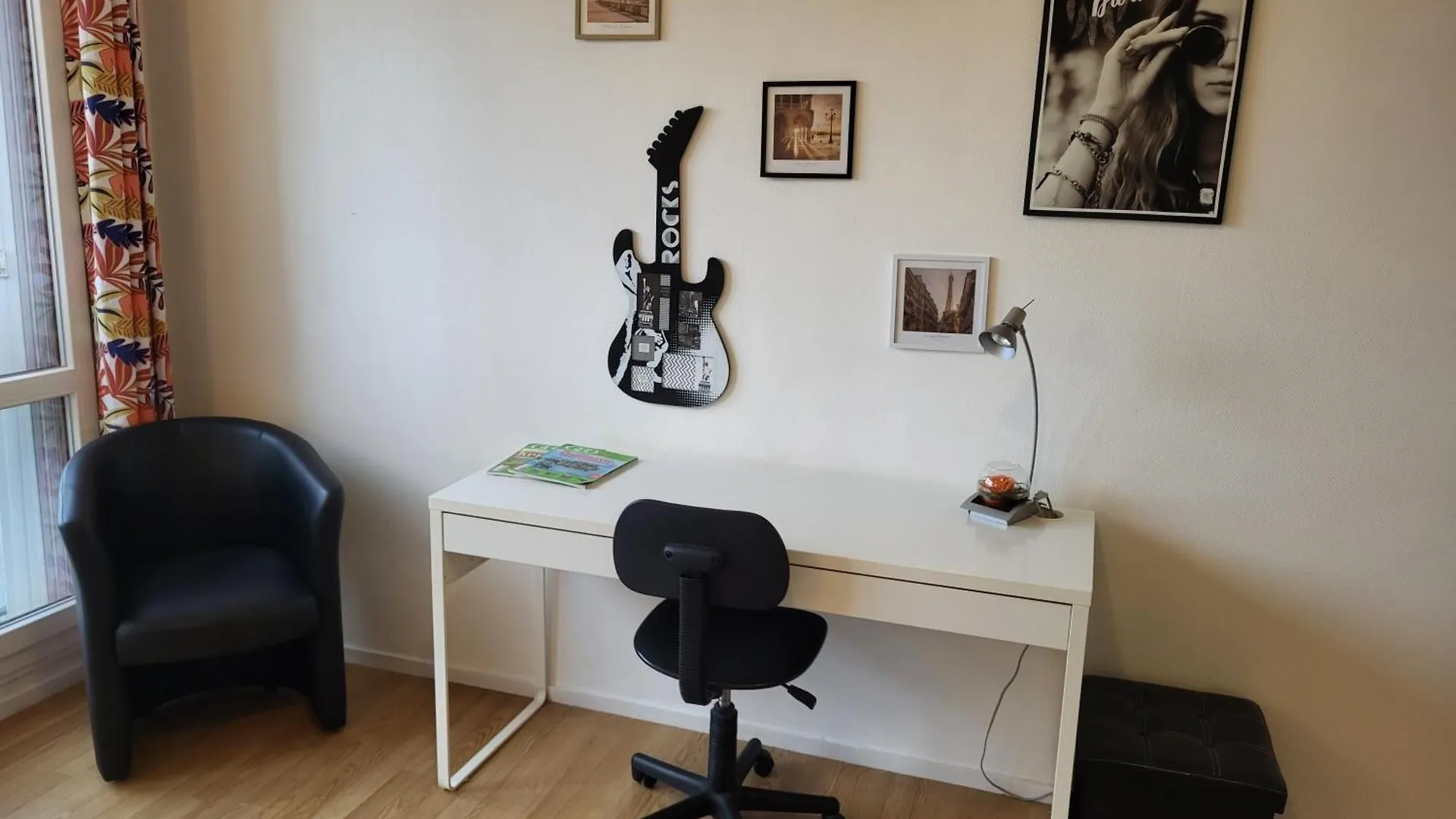 Appartement Studio Avec Parking Gratuit Saint-Etienne